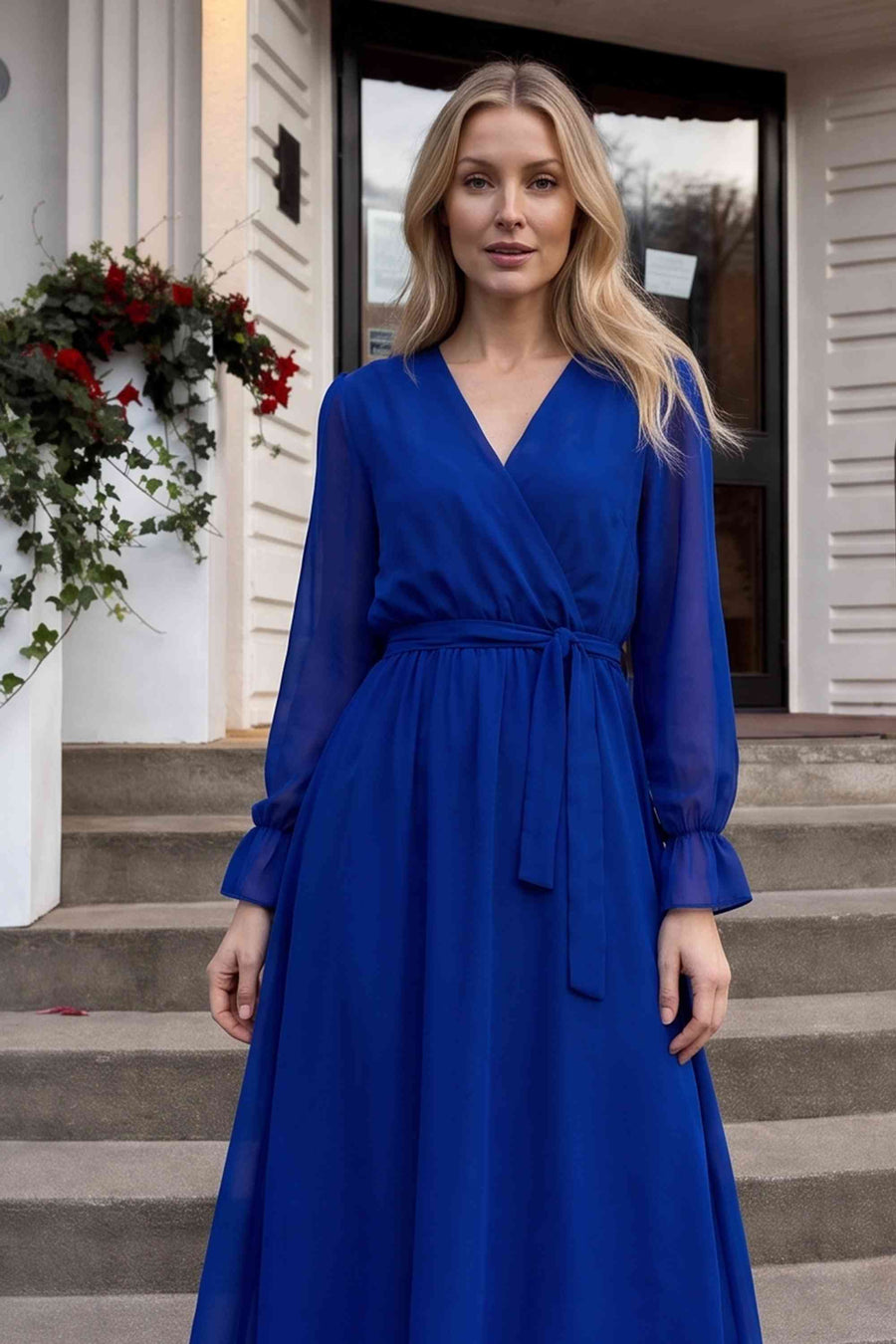 Saks Mavisi Kruvaze Yaka Şifon Elbise