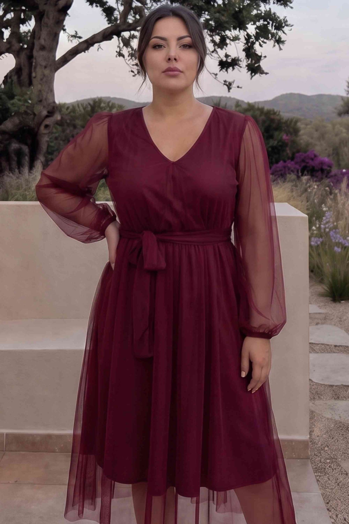 Bordo tül kuşaklı midi boy elbise